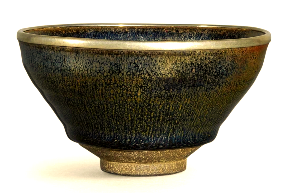Why Japanese Tea Masters and Song Dynasty Emperors Obsessed Over This "Black Gold."